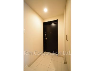 ウェンブリー表参道の写真 玄関※12階の同じ間取りタイプを撮影。仕様が異なることがあります。