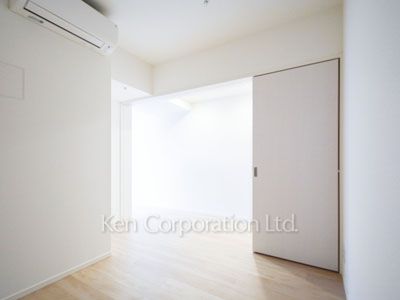 ウェンブリー表参道の写真 ベッドルーム※11階の同じ間取りタイプを撮影。仕様が異なることがあります。