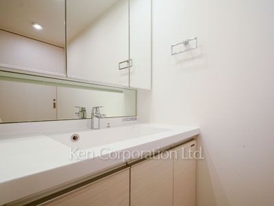 ウェンブリー表参道の写真 パウダールーム※11階の同じ間取りタイプを撮影。仕様が異なることがあります。