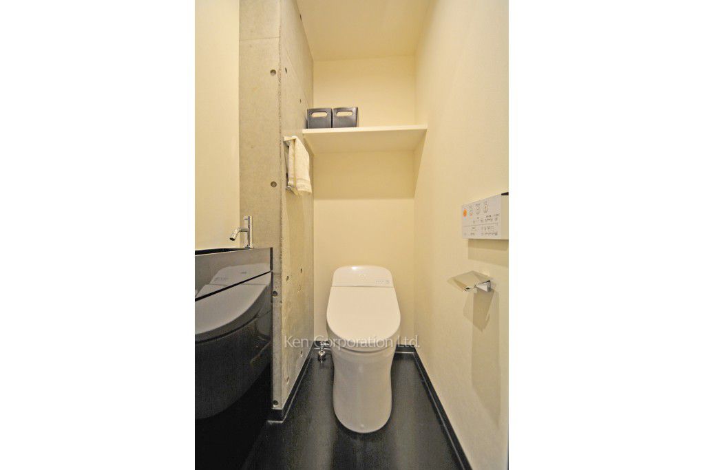 トイレ ※10階の同じ間取タイプを撮影。仕様が異なることがあります。（9階・1LDK）  ※写真の無断転載禁止