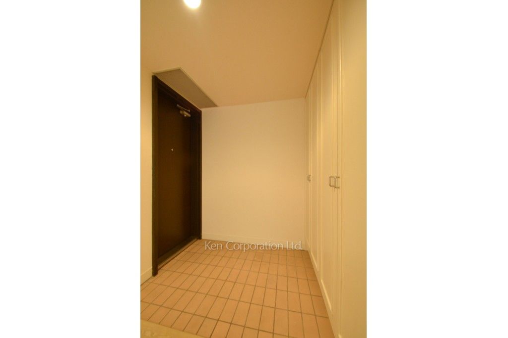 リバーポイントタワーの写真 玄関