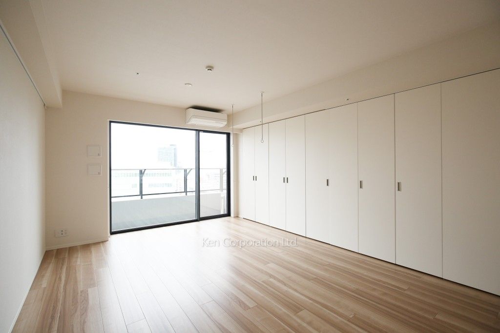 渋谷キャスト アパートメントの写真 居室（LDなど） ※16階の同じ間取タイプを撮影。仕様が異なることがあります。