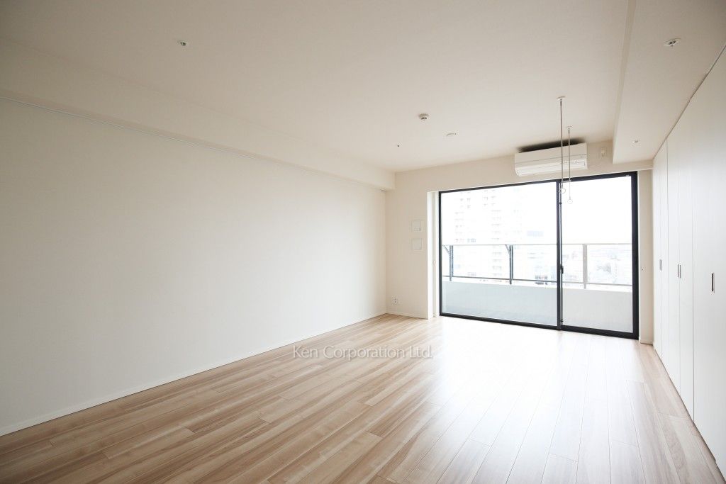 渋谷キャスト アパートメントの写真 居室（LDなど） ※16階の同じ間取タイプを撮影。仕様が異なることがあります。