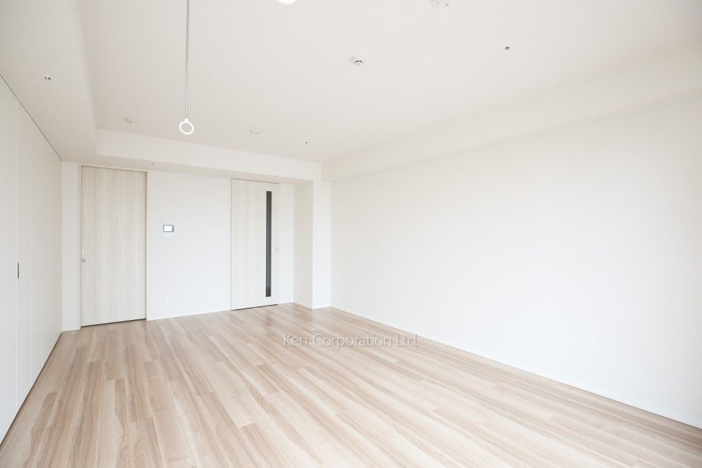 渋谷キャスト アパートメントの写真 居室（LDなど） ※16階の同じ間取タイプを撮影。仕様が異なることがあります。