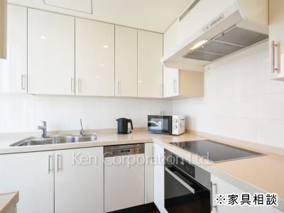 プルデンシャルタワーレジデンスの写真 キッチン　※家具相談 ※26階の同じ間取タイプを撮影。仕様が異なることがあります。