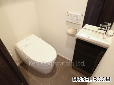 ザ・パークハビオ目黒の写真 トイレ（MODEL ROOM）※6階の同じ間取タイプを撮影。仕様が異なることがあります。