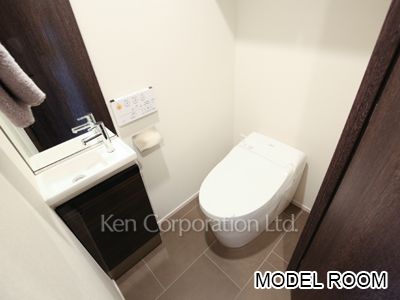 ザ・パークハビオ目黒の写真 トイレ（MODEL ROOM）※11階の同じ間取タイプを撮影。仕様が異なることがあります。