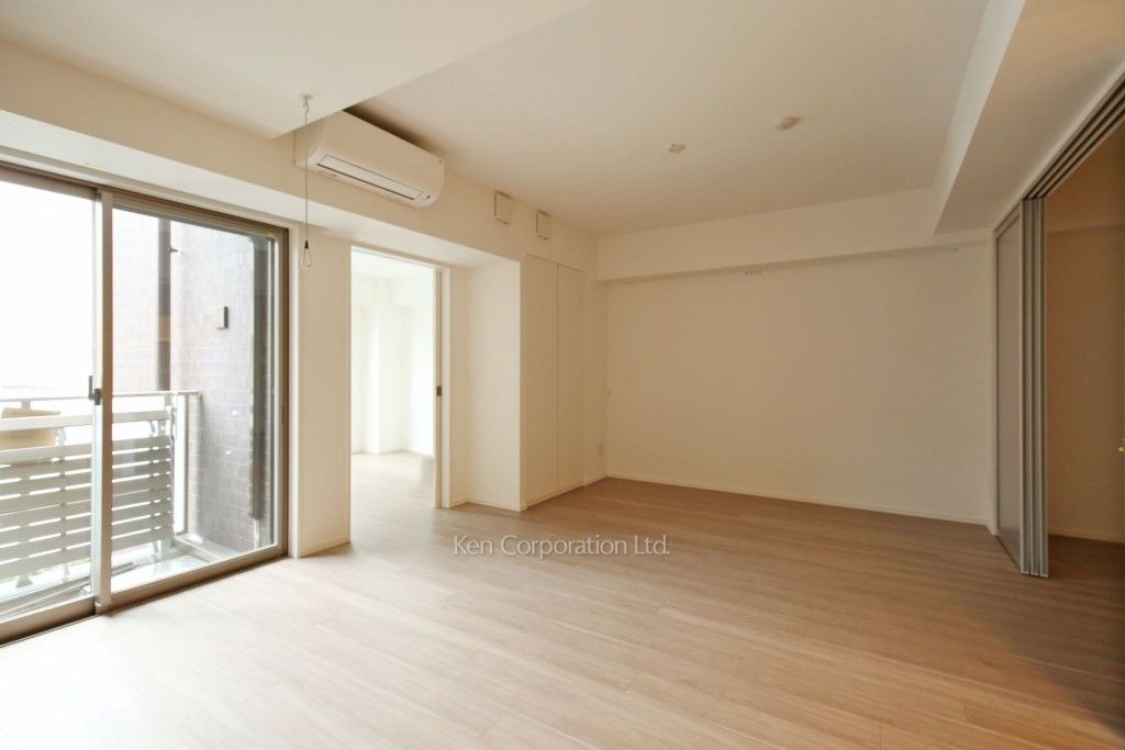 シティカレント代官山の写真 リビングダイニング