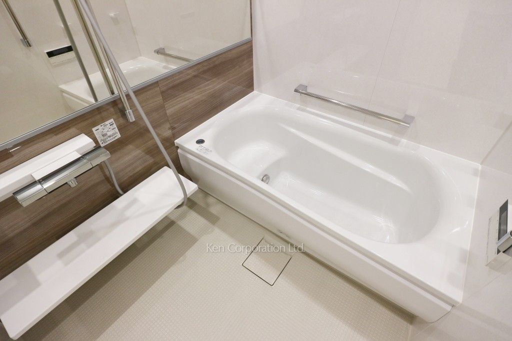 シティカレント代官山の写真 バスルーム ※4階の同じ間取タイプを撮影。仕様が異なることがあります。