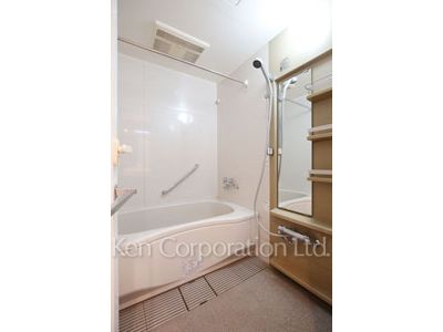 コスモ広尾の写真 バスルーム