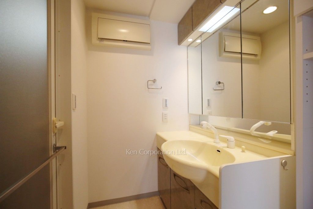 コスモ広尾の写真 パウダールーム