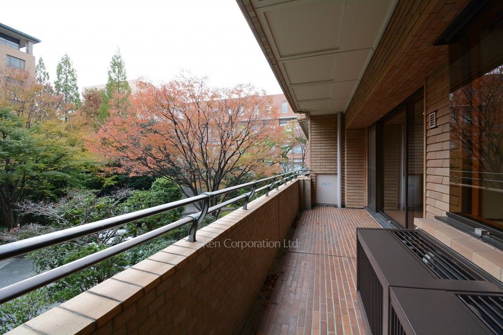 広尾ガーデンヒルズの写真 バルコニー