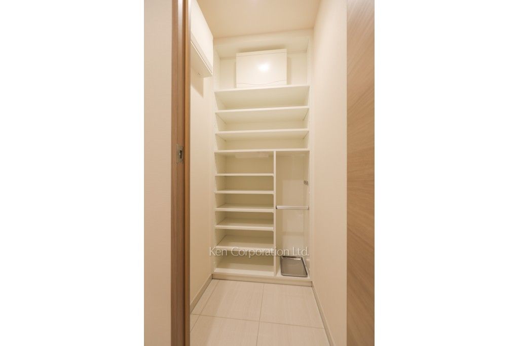 目黒第一マンションズの写真 シューズインクローゼット