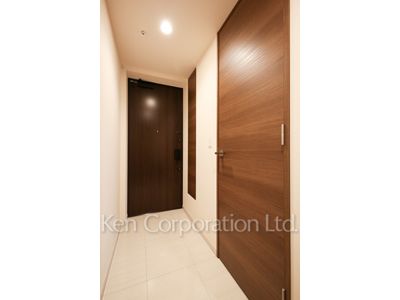 目黒第一マンションズの写真 玄関 ※12階の同じ間取タイプを撮影。仕様が異なることがあります。