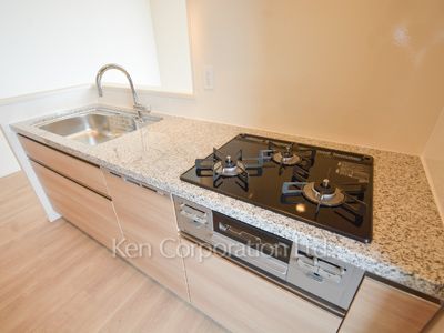 目黒第一マンションズの写真 キッチン ※12階の同じ間取タイプを撮影。仕様が異なることがあります。