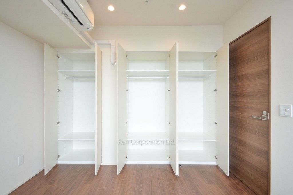 目黒第一マンションズの写真 クローゼット ※12階の同じ間取タイプを撮影。仕様が異なることがあります。