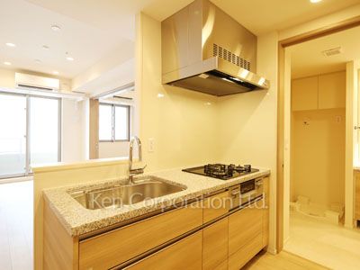 目黒第一マンションズの写真 キッチン ※12階の同じ間取タイプを撮影。仕様が異なることがあります。