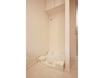 目黒第一マンションズの写真 洗濯機置き場 ※12階の同じ間取タイプを撮影。仕様が異なることがあります。