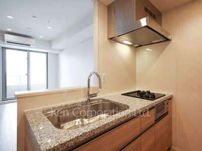 目黒第一マンションズの写真 キッチン ※12階の同じ間取タイプを撮影。仕様が異なることがあります。
