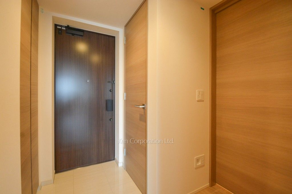 目黒第一マンションズの写真 玄関 ※12階の同じ間取タイプを撮影。仕様が異なることがあります。