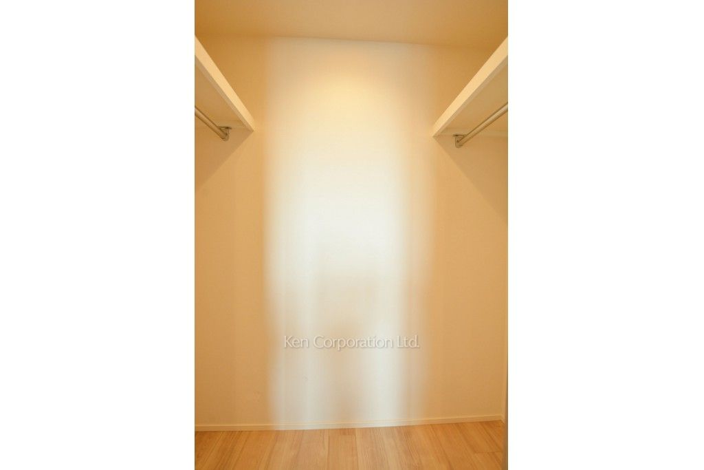 目黒第一マンションズの写真 ウォークインクローゼット ※12階の同じ間取タイプを撮影。仕様が異なることがあります。