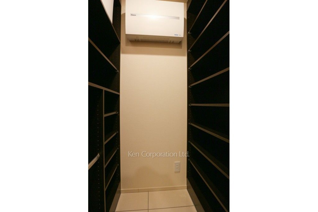 ブランズ渋谷常盤松の写真 シューズインクローゼット