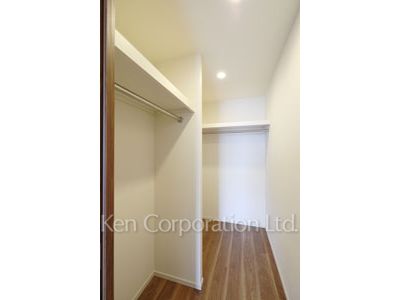 ザ・パークハウス西新宿タワー60の写真 ウォークインクローゼット