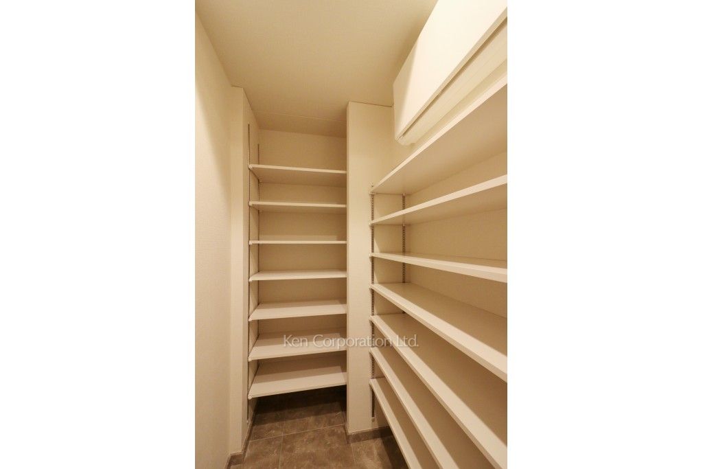 ザ・パークハウス西新宿タワー60の写真 シューズクローゼット