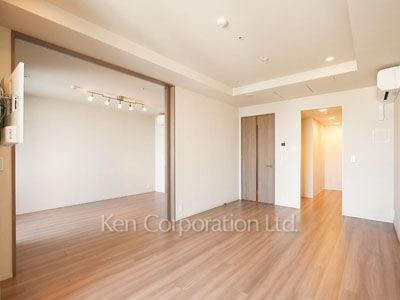 クロスエアタワーの写真 リビングダイニング