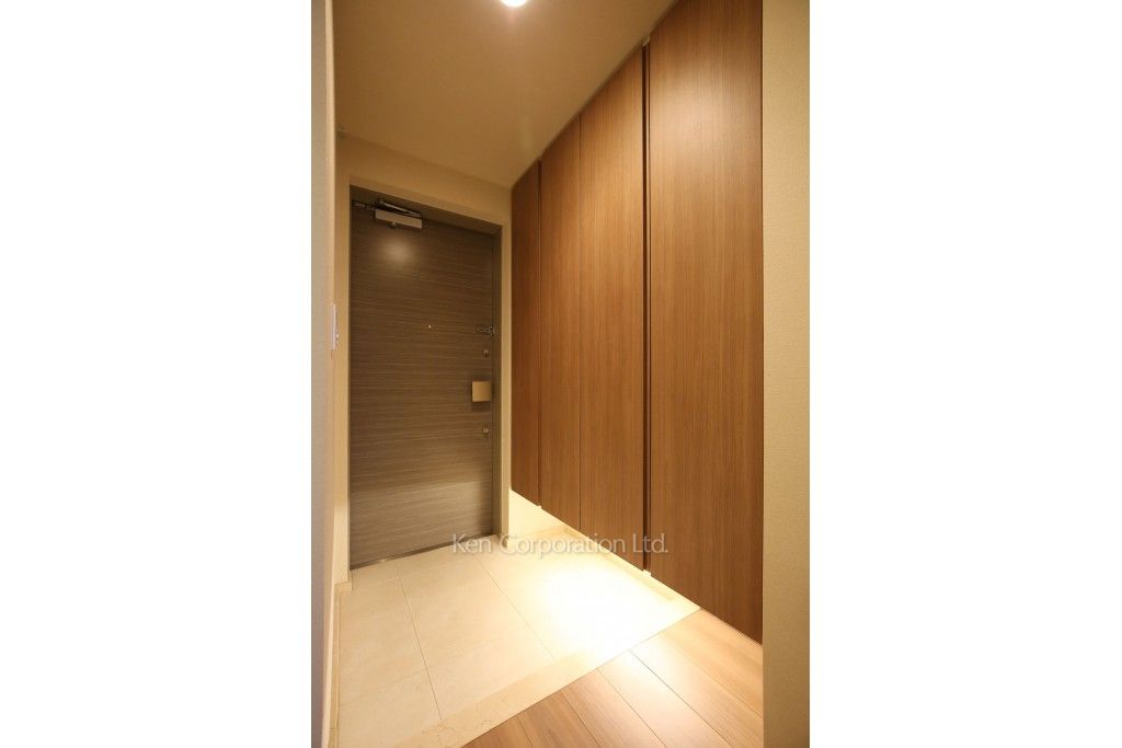 クロスエアタワーの写真 玄関