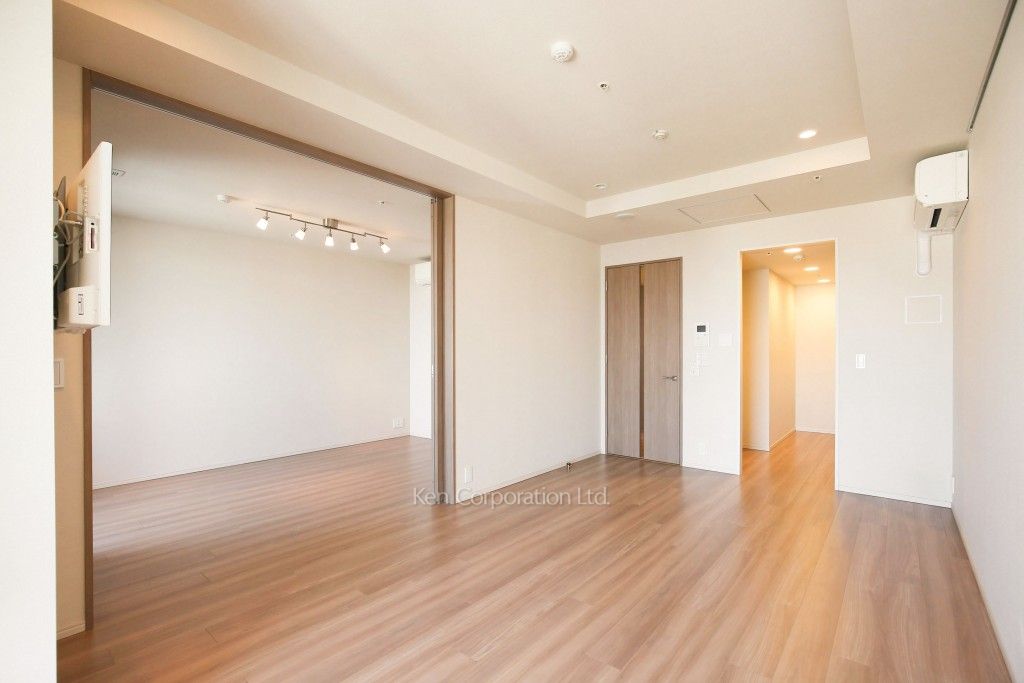 クロスエアタワーの写真 リビングダイニング