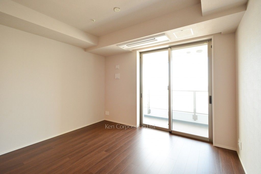 ザ・パークハウス西新宿タワー60の写真 リビングダイニング