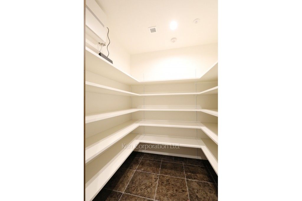 THE CONOE三田綱町の写真 シューズインクローゼット