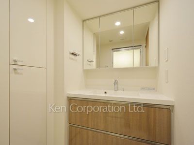 パークアクシス日本橋堀留町の写真 パウダールーム ※10階の同じ間取タイプを撮影。仕様が異なることがあります。