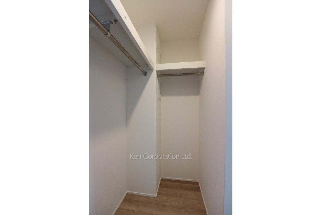 ジオ南青山の写真 ウォークインクローゼット