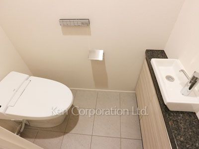 パークアクシスプレミア表参道の写真 トイレ