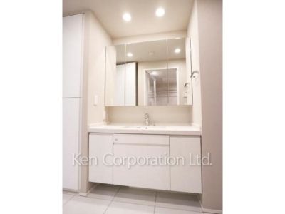 パウダールーム ※写真・画像は実際と異なる場合がございます。部屋写真は同一タイプのものです。（ただし、画像中にタイプ名の記載がある場合はその記載内容を優先します。）