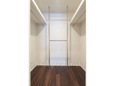 パークアクシスプレミア南青山の写真 ウォークインクローゼット