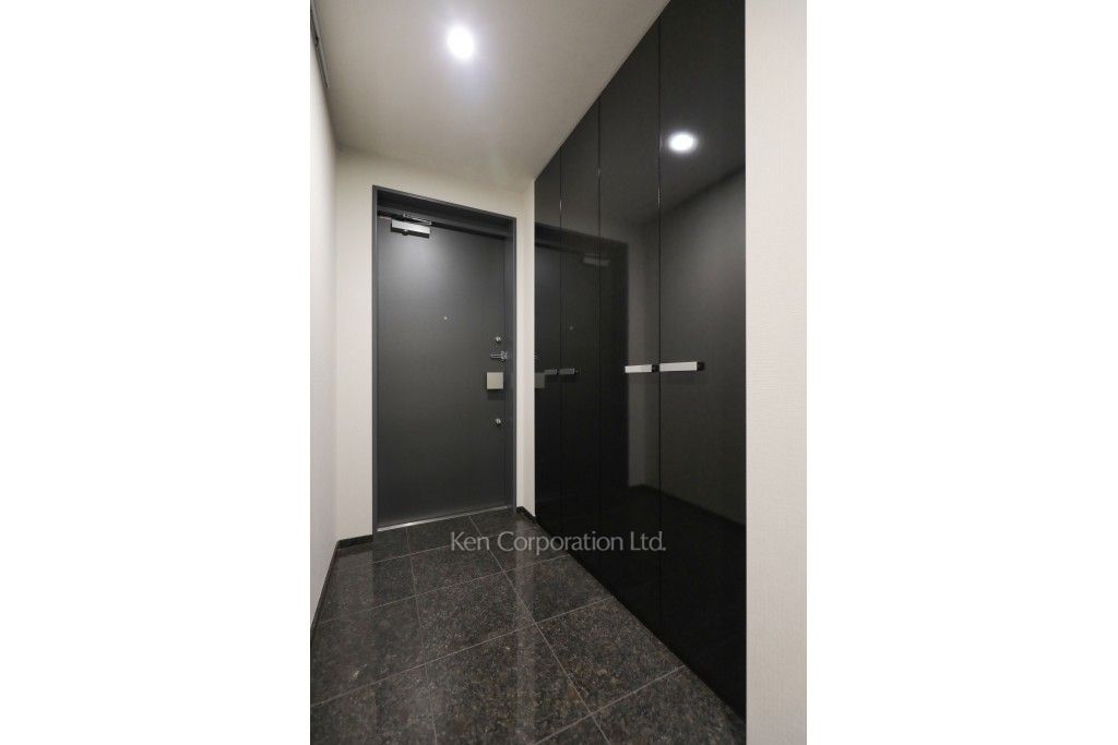 パークアクシスプレミア南青山の写真 玄関