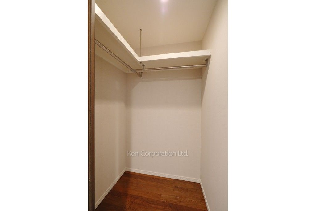 フォレセーヌ目黒平町の写真 ウォークインクローゼット