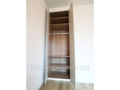 ジオ四谷荒木町の写真 クローゼット等 ※写真・画像は実際と異なる場合がございます。部屋写真は同一タイプのものです。（ただし、画像中にタイプ名の記載がある場合はその記載内容を優先します。）