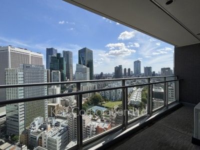 赤坂タワーレジデンスTop of the Hillの写真 バルコニー