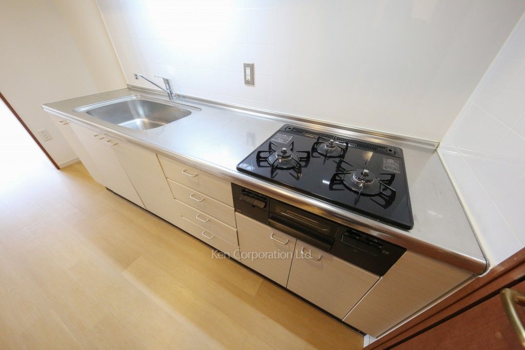 河田町ガーデン 1号棟の写真 キッチン ※8階の同じ間取タイプを撮影。仕様が異なることがあります。