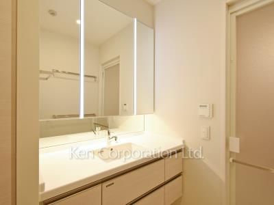 飯田橋ガーデンフラッツの写真 パウダールーム ※8階の同じ間取タイプを撮影。仕様が異なることがあります。