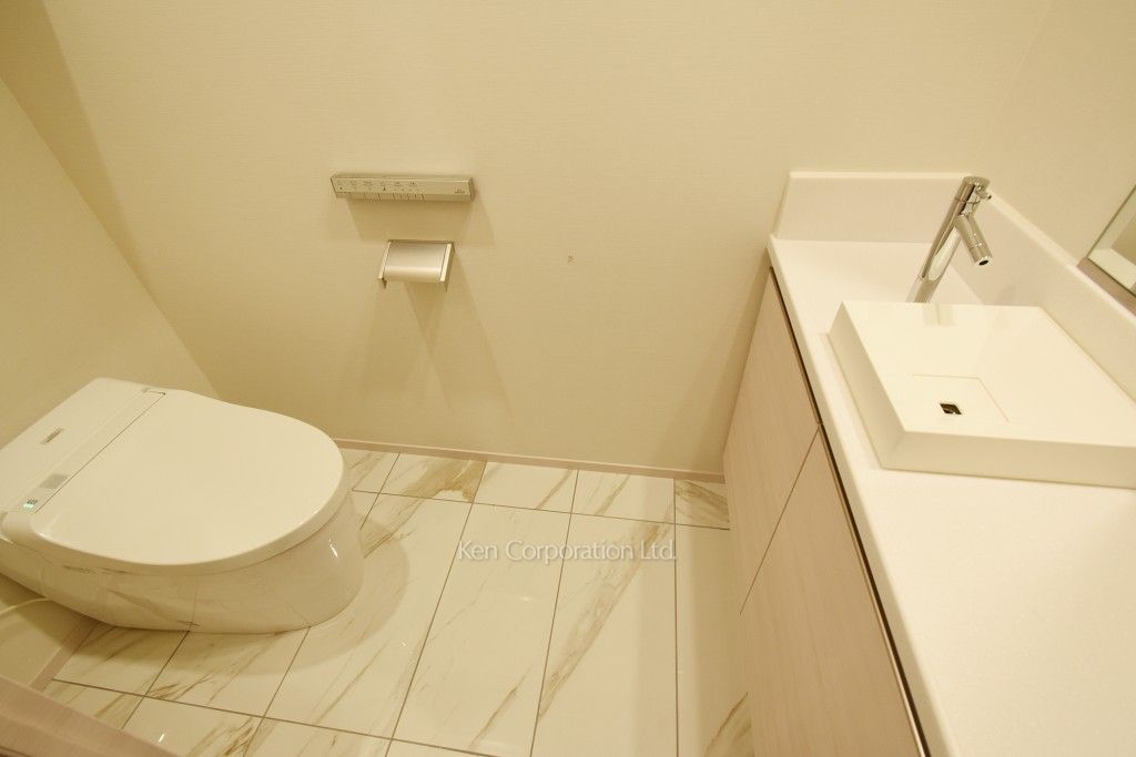 飯田橋ガーデンフラッツの写真 トイレ ※8階の同じ間取タイプを撮影。仕様が異なることがあります。