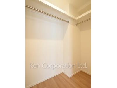 バウスステージ広尾の写真 ウォークインクローゼット ※2階の同じ間取タイプを撮影。仕様が異なることがあります。