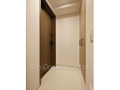 バウスステージ広尾の写真 玄関 ※2階の同じ間取タイプを撮影。仕様が異なることがあります。