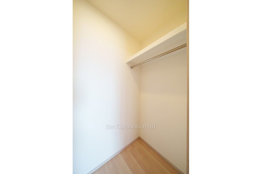 クロスエアタワーの写真 ウォークインクローゼット