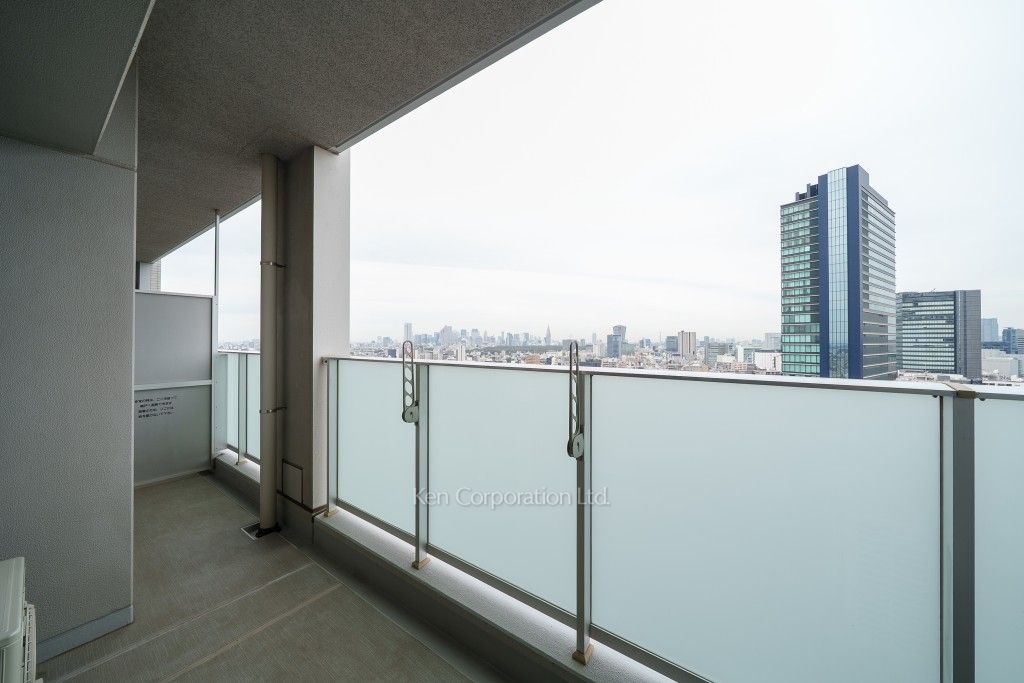 クロスエアタワーの写真 バルコニー