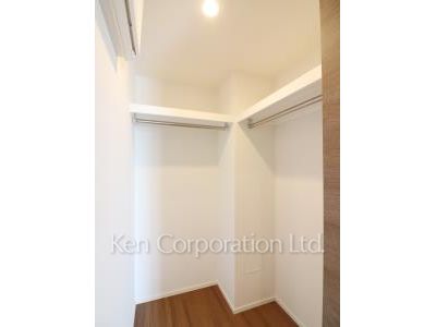 ザ・パークハビオ恵比寿プレイスの写真 ウォークインクローゼット ※9階の同じ間取タイプを撮影。仕様が異なることがあります。